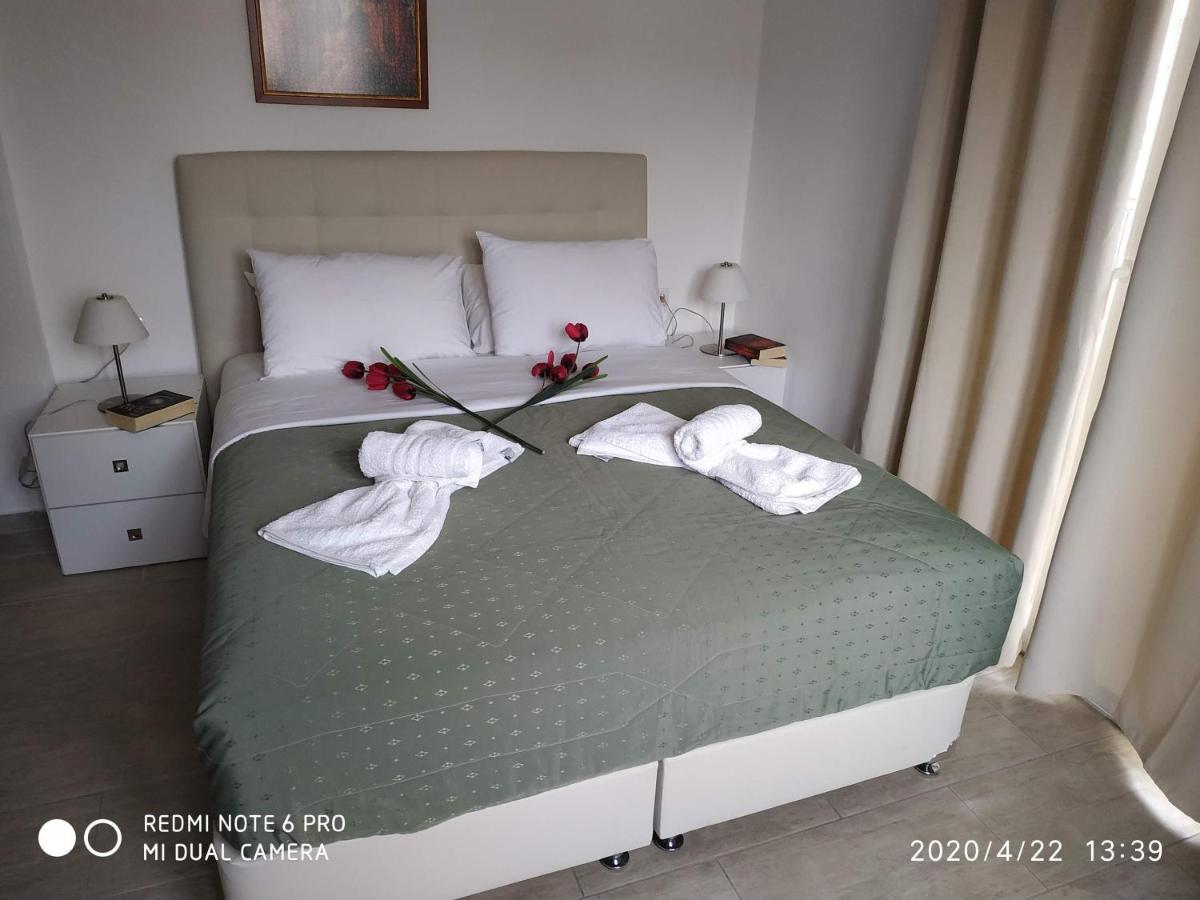 Central Hotel Parga Esterno foto